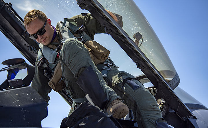 ВСЁ. ОПОЗДАЛИ! США СКАЗАЛИ, ПОЧЕМУ F-16 И "ЛЕОПАРДЫ" НЕ ПОМОГУТ ВСЁ. ОПОЗДАЛИ! США СКАЗАЛИ, ПОЧЕМУ F-16 И "ЛЕОПАРДЫ" НЕ ПОМОГУТ геополитика