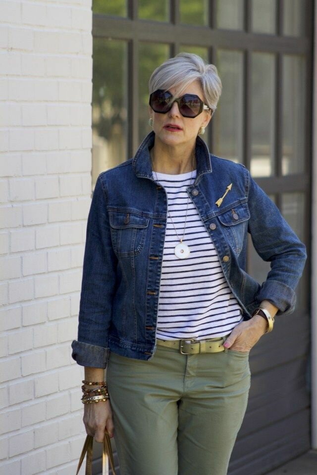 Джинсовый стиль для женщин 50+. Лучшие образы на каждый день можно, выбрать, ткани, модель, стоит, джинсовой, сочетании, смотрится, прямого, должна, джинсы, предпочтение, исключением, силуэта, может, туники, могут, Такая, практически, джинсами