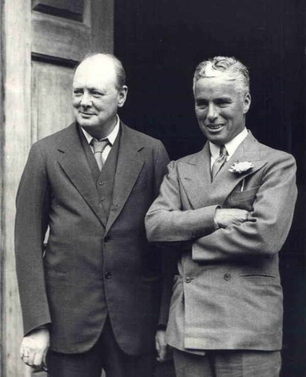 Архивные фотографии и моменты из прошлого Архивные фотографии и моменты из прошлого