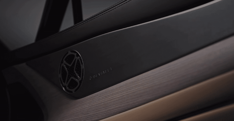 Denza, принадлежащая BYD, планирует ежемесячно продавать 10 000 электрических внедорожников N7, представлен интерьер