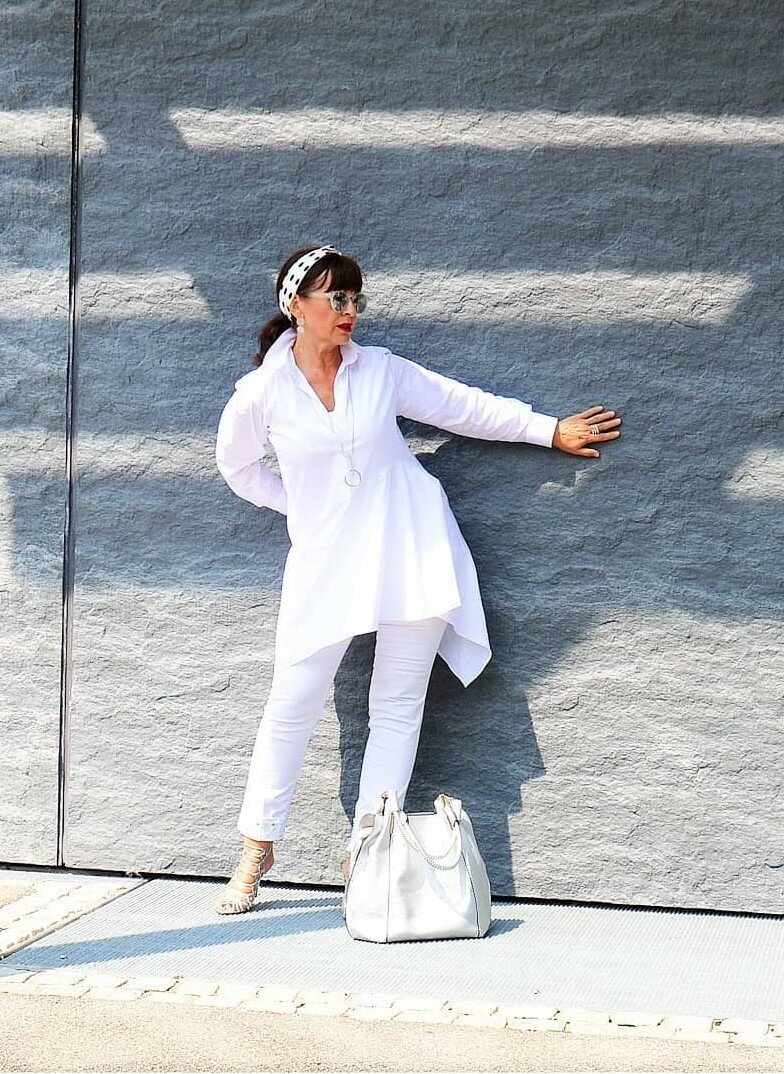 Белое – носить! Почему белые вещи в летнем гардеробе – это не только красиво, но и выгодно?