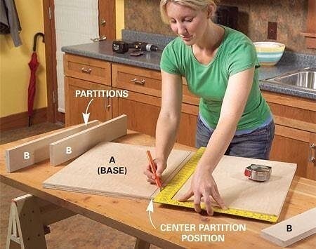 Выдвижные полки под раковиной. Идея экономии пространства на кухне. Выдвижные полки под раковиной. Идея экономии пространства на кухне. мастер-классы,разное