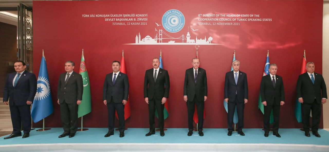 В пятницу в Стамбуле состоялся очный саммит лидеров Тюркского совета. Мероприятие стало0 отправной точкой...