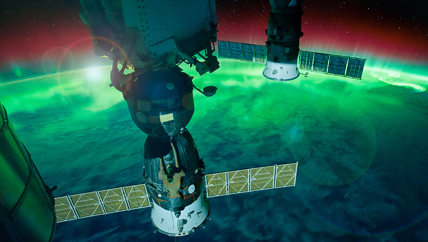 как рождается северное сияние