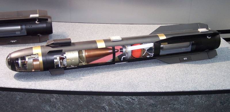 Ракеты AGM-114 Hellfire в FJB. Известные и новые оружие