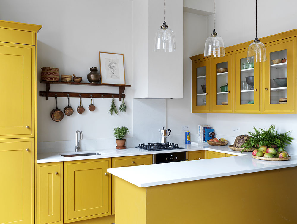 Квартира с жёлтой кухней в бывшей художественной мастерской в Лондоне идеи для дома,интерьер и дизайн