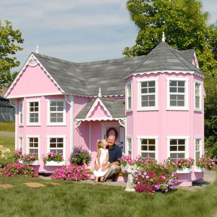 awesome-outdoor-kids-playhouses-to-build-this-summer-12