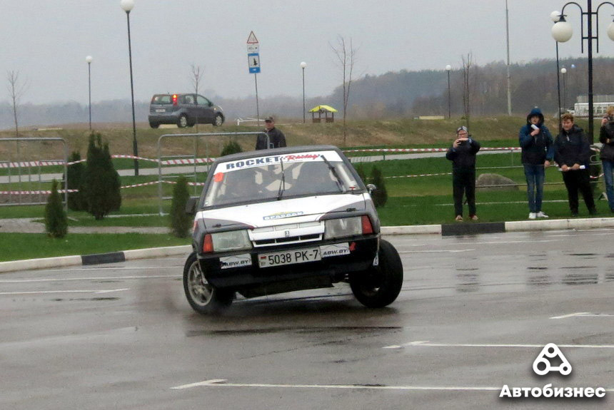 Супер-Нива и сверхбыстрая восьмерка аварии,автомобили,автомобиль,машины,НОВОСТИ