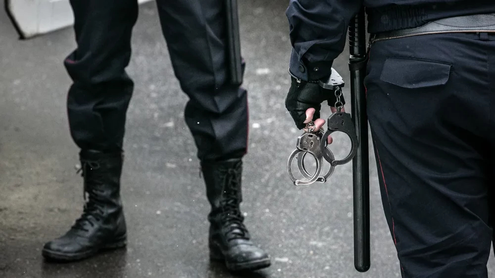 «Увезли в „воронке“»: задержан офицер департамента госзаказа Минобороны Вертелецкий