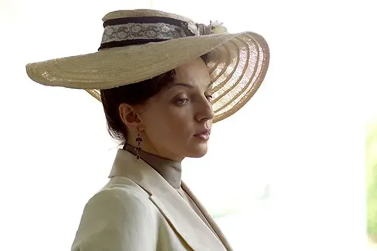 Юлия Снигирь и Евгений Цыганов вышли в свет с сыном Снигирь, Цыганов, Евгений, Леонова, пальто, Юлией, женой, посетили, Цыганова, Куприн, который, пасхальный, устроила, Шелягова, Виктория, ЯмаРанее, сериале, младшую, СнигирьИрина, поженилисьЕвгений