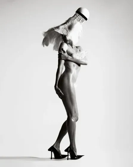 Юлия Коваль полностью обнажилась в новой фотосессии КовальЮлия, Коваль, любит, публику, когда, голой, бадминтон, бизнесмена, 2019м, разбежалась, ревности, общий, бывших, возлюбленных, улице, 11летний, Тимофей, известна, числе, тогда