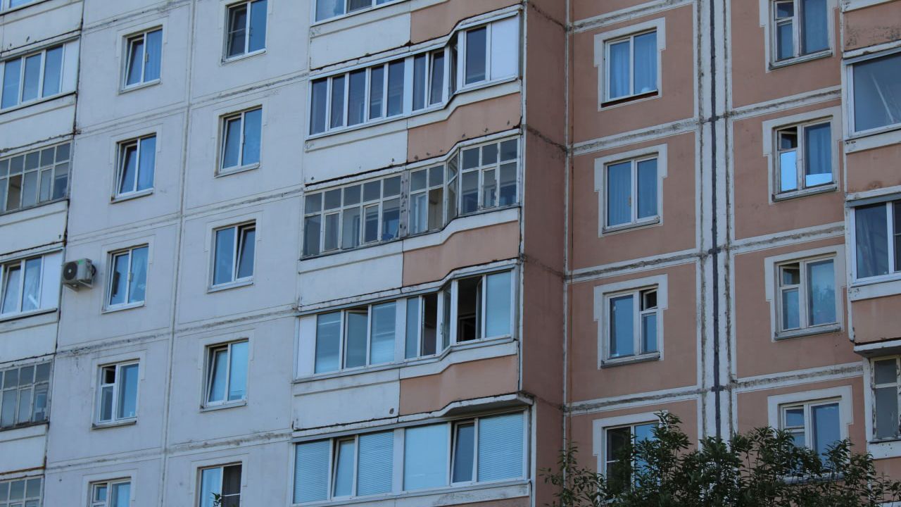 Спрос на покупку вторичных квартир в России упал, несмотря на большие скидки