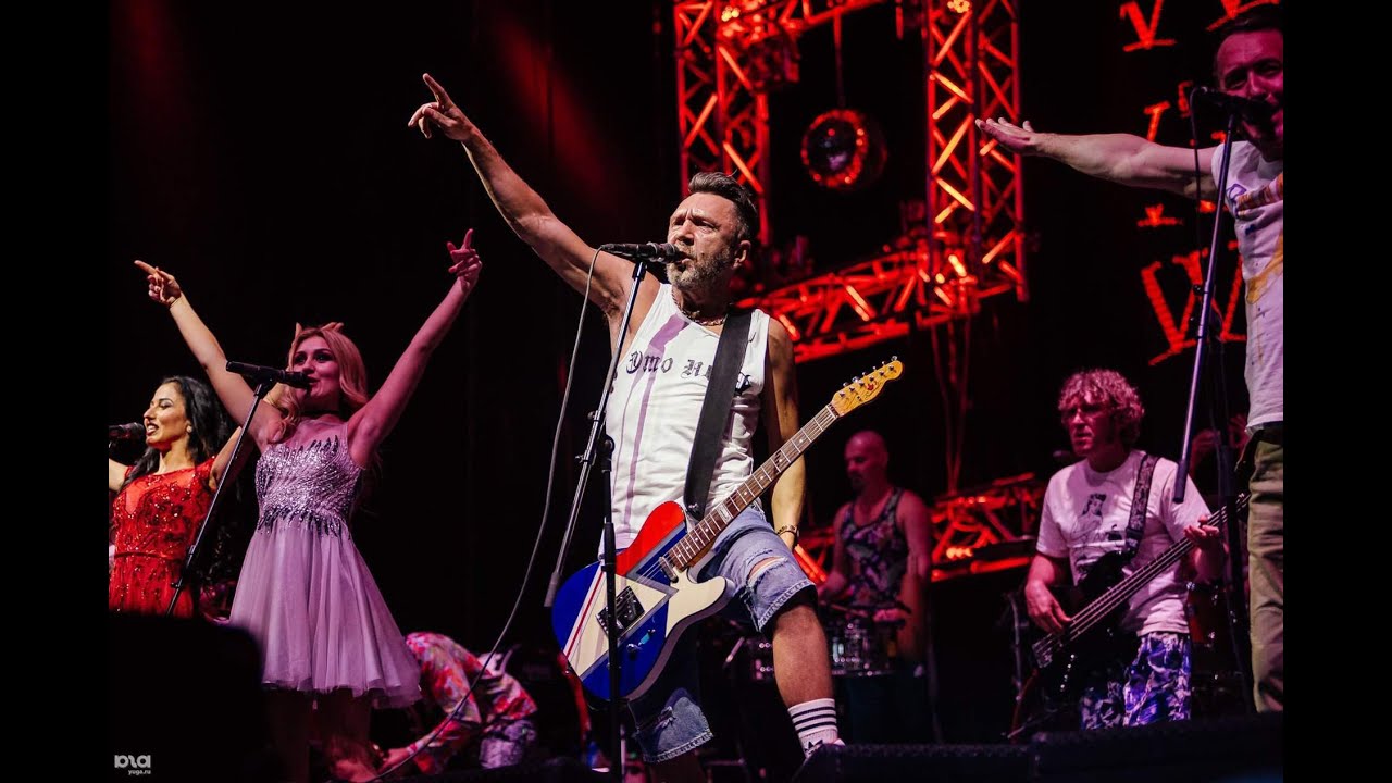 Ленинград в туре по России — концерт во Владивостоке