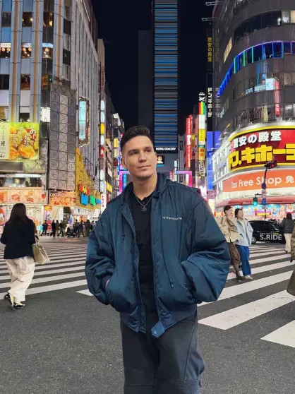 Певица Клава Кока объявила о новом романе Дмитрий, Дмитрием, МасленниковКлава, соцсетях, Клава, блогером, Масленниковым, который, романа, Певицу, детям, браку, готов, мужчина, потому, Певица, спустя, расстались, Повериным, романе