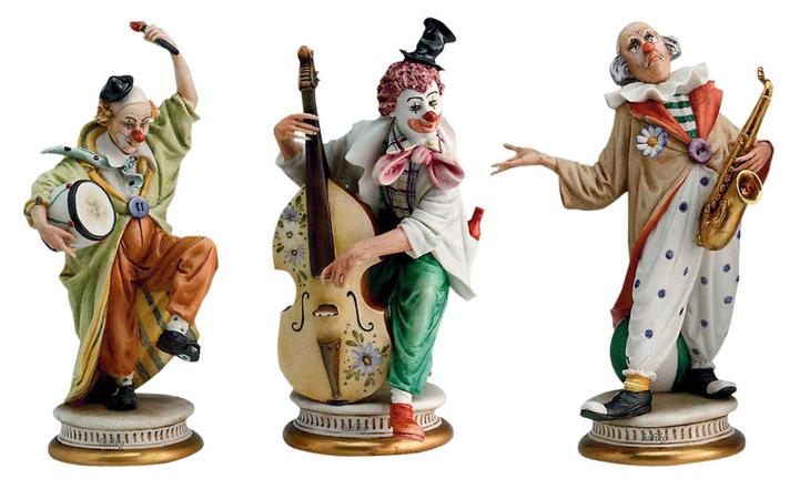 Тысяча и одна история в фарфоре Тысяча и одна история в фарфоре