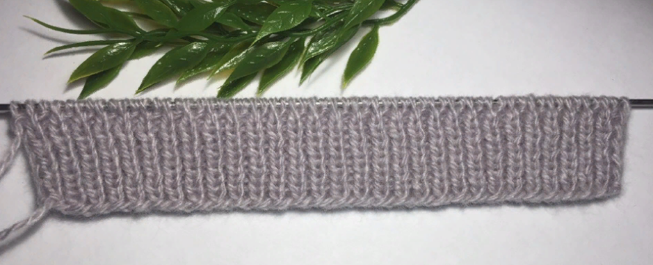 Уютные домашние тапочки всего за один вечер! Вяжем спицами! Уютные домашние тапочки всего за один вечер! Вяжем спицами!