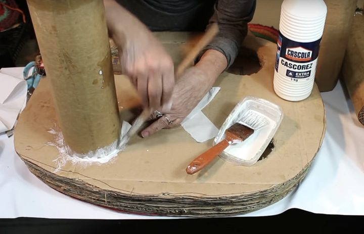 Бюджетный стол из картона интерьер,мебель из картона,своими руками,сделай сам