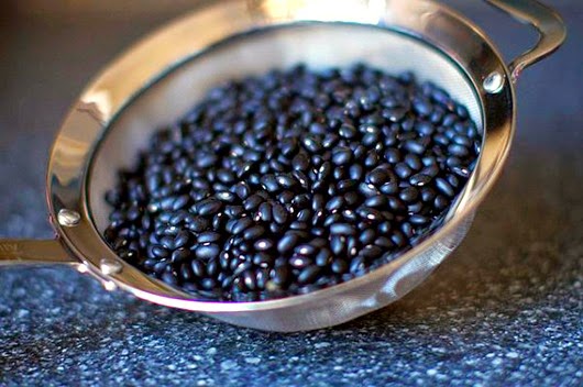 kak-gotovit-chernye-boby