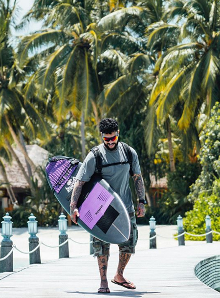 Джиган и Оксана Самойлова с детьми отдыхают на Мальдивах вместе с семьей Тимати Джиган и Оксана Самойлова с детьми отдыхают на Мальдивах вместе с семьей Тимати Звезды,Новости о звездах