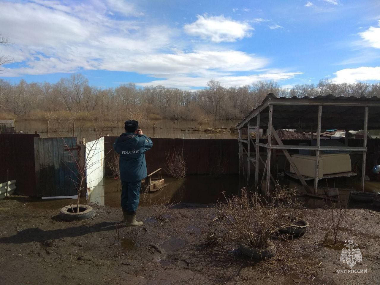 Паводок в Челябинской области нарушил сообщение с четырьмя населёнными пунктами