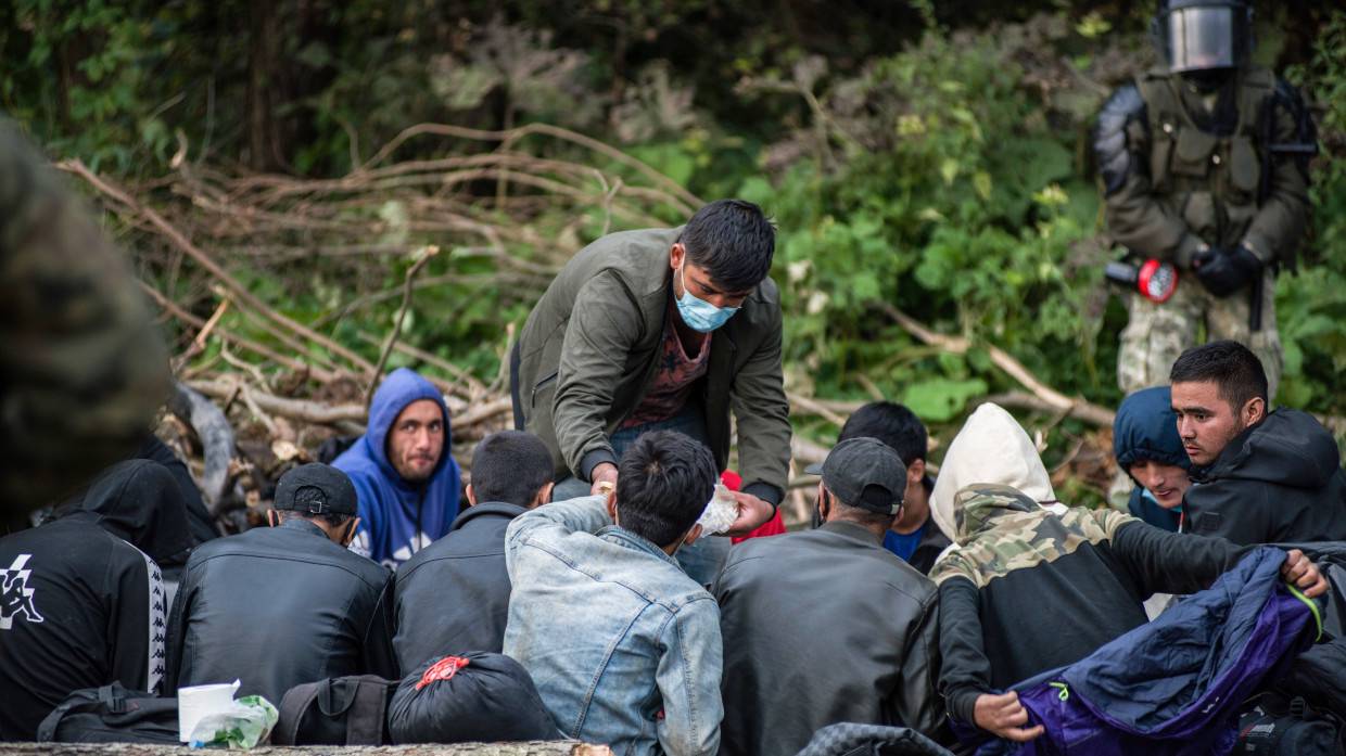 Польский премьер заявил о готовности Варшавы финансировать возвращение беженцев на родину