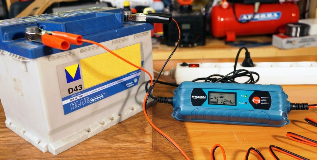 Доработал аккумулятор, чтобы автомобиль заводился в любой мороз, и получил патент на "малое изобретение" Доработал аккумулятор, чтобы автомобиль заводился в любой мороз, и получил патент на "малое изобретение" авто и мото,автосамоделки