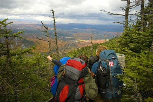 Мужчина прошел 3 тысячи километров по тропе и сравнил свои изменения от ходьбы с исходной формой Мужчина прошел 3 тысячи километров по тропе и сравнил свои изменения от ходьбы с исходной формой Культура
