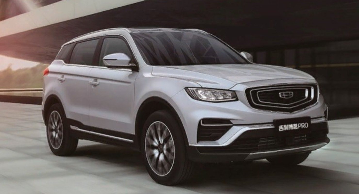 Компания Geely привезла в Россию первый Geely Atlas Pro