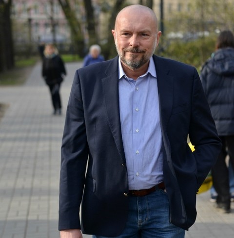 Зависимый от «зеленого змея» Алексей Нилов из «Улицы разбитых фонарей» оставил младшего сына без заботы Зависимый от «зеленого змея» Алексей Нилов из «Улицы разбитых фонарей» оставил младшего сына без заботы