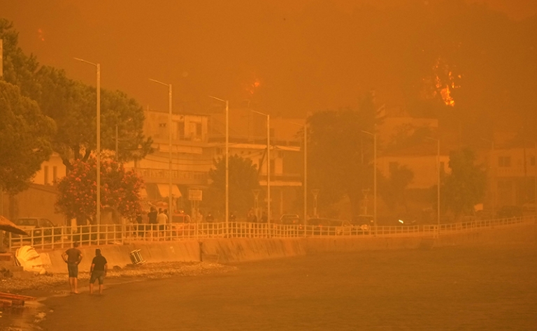 А. Бунич: Солнечный удар вправит Европе расплавленные мозги геополитика