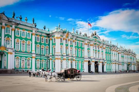 Какие тайны хранят запасники питерского Эрмитажа