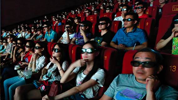 Кассовые сборы в Китае упали на 23%, т.к. кинотеатры взвинтили цены во время праздников