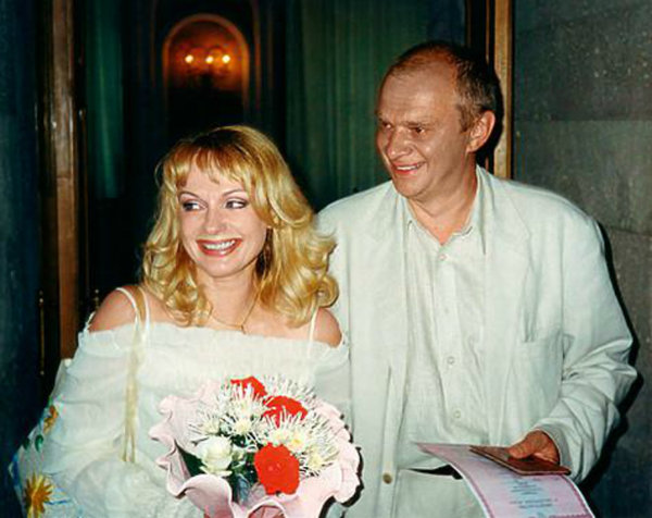Актриса Ирина Цывина: последняя жена Евгения Евстигнеева и ее борьба за дочь Актриса Ирина Цывина: последняя жена Евгения Евстигнеева и ее борьба за дочь