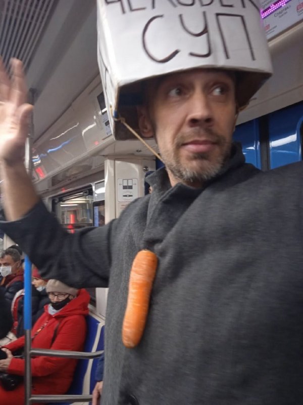 Чудаки и модники из метро Чудаки и модники из метро позитив,смешные картинки,юмор