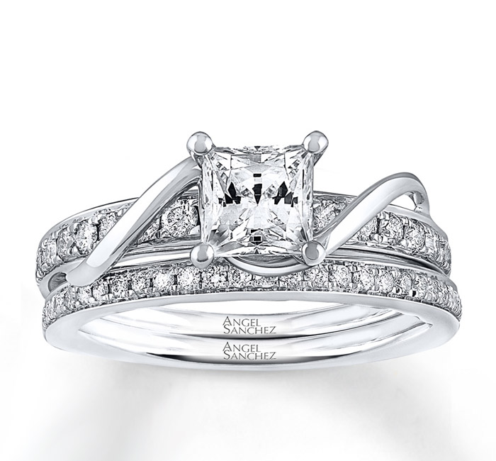 обручальное кольцо с бриллиантом Princess