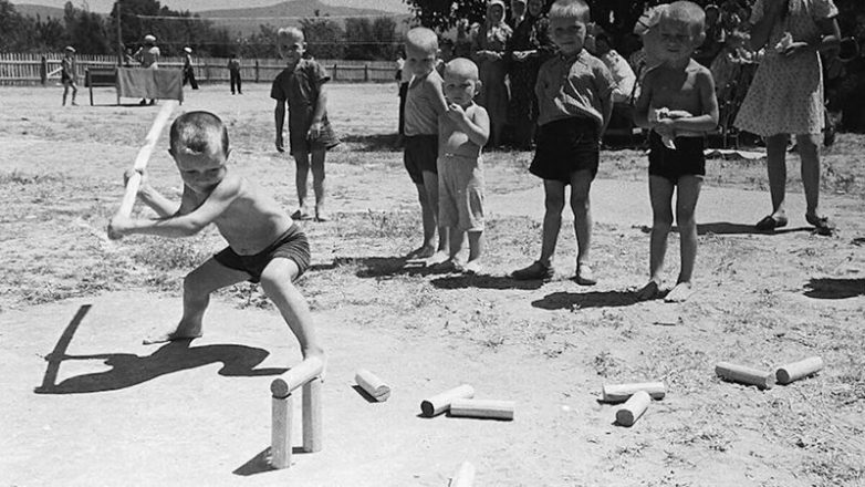 Детство без гаджетов: дворовые игры советских детей Детство без гаджетов: дворовые игры советских детей