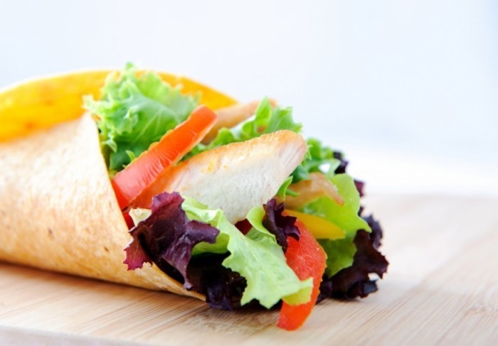 shutterstock 99940772 700x487 Лаваш с овощами   Pita bread with vegetables