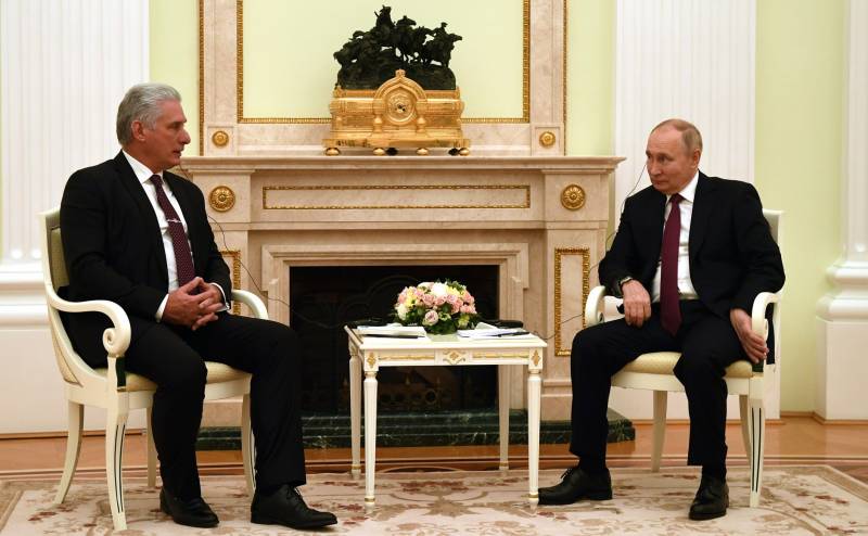 Кубинский президент в Кремле: У Кубы и России есть общий враг — это империя янки