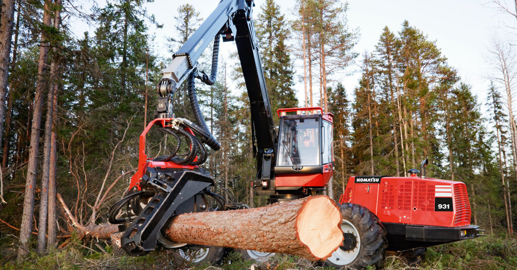 Tree harvester 1.20 1. Харвестер ecolog 580d. Харвестер КАМАЗ 1010. Харвестер Амкодор 2551. Валочная Комацу 931xc.