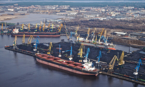 Россия не хочет загружать порты Латвии углём, прибалтийские страны ищут выход новости,события