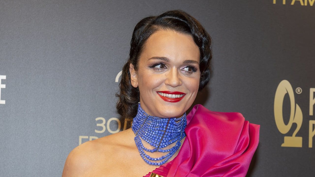 Певица Слава резко ответила на слухи о расставании с отцом младшей дочери