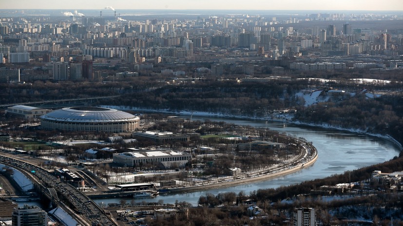 Moscow 22. Москва река ЗИЛ И Лужники. Лужники объекты Москва. Вид на Москва Сити из Мневников 2020. Лужники 2021 набережная.