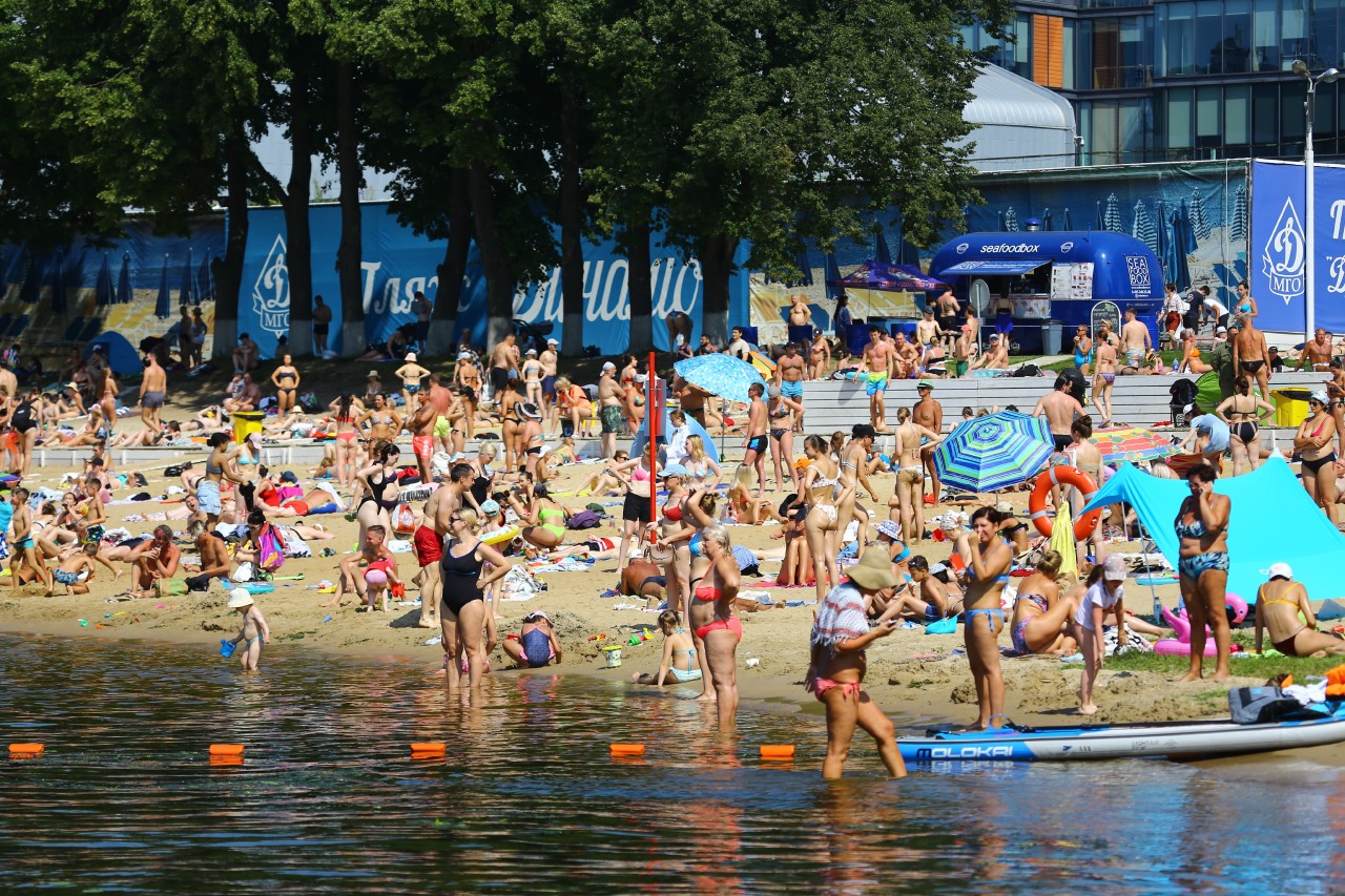 Жителям Новосибирска перечислили пригодные для купания пляжи