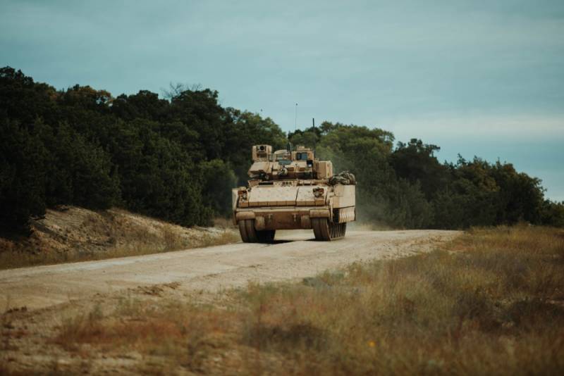 Новые модификации M2 Bradley вышли на войсковые испытания оружие