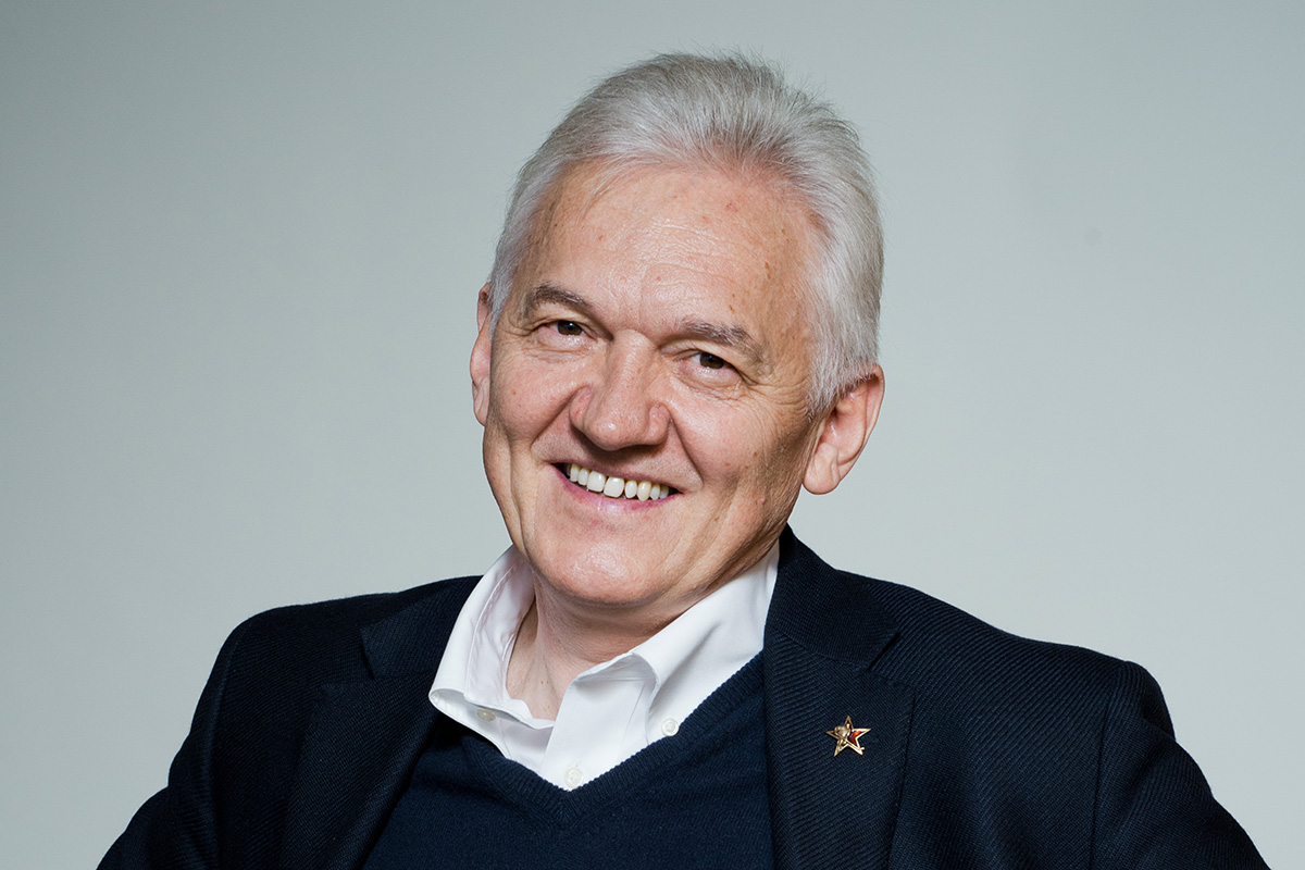 количество миллионеров по странам. богатые страны люди. богатые люди снг. самые богатейшие люди в россии форбс 2020. количество миллиардеров в мире по странам.