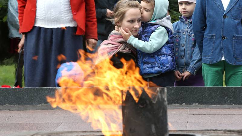 День памяти неизвестного солдата: безымянный подвиг советских воинов объединил всю Россию