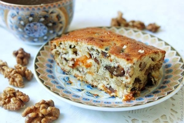 Десерт, который можно готовить хоть каждый день — кекс «Ореховая мазурка» с сухофруктами