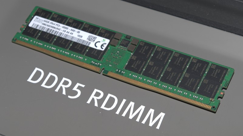 Первый взгляд на DDR5 RDIMM — память нового поколения памяти, чипов, передачи, позволит, также, данных, поколение, первые, Предполагается, производительность, будет, энергопотребление, снизит, Новое, производство, тестовое, плотность, начала, DDR5Micron, повышенную