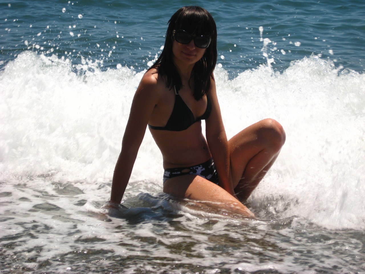 Марина Зеленина на фото в купальнике: смелая и уверенная в себе женщина