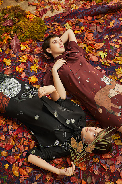 Баухаус, power dressing от Зендаи и гардероб путешественниц: смотрим новые осенние лукбуки Лукбук